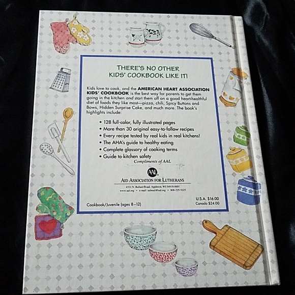 Kids' cookbook - AHA - Picture 2 of 2